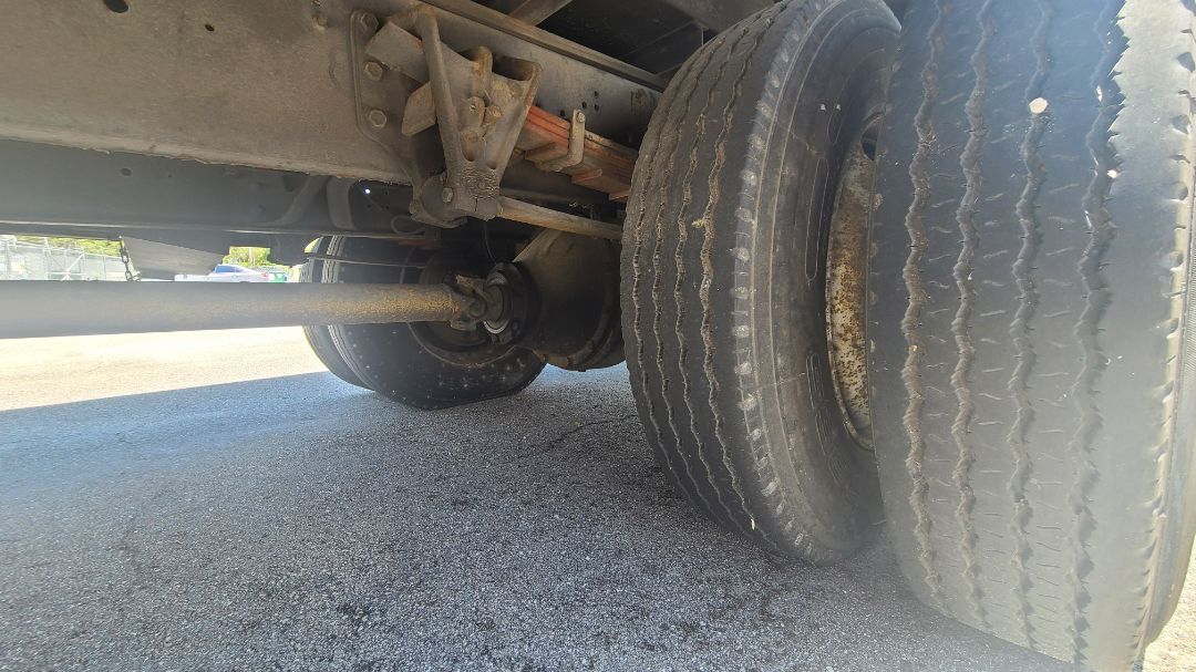 2000 INTERNATIONAL Navistar 4700 - Image 4